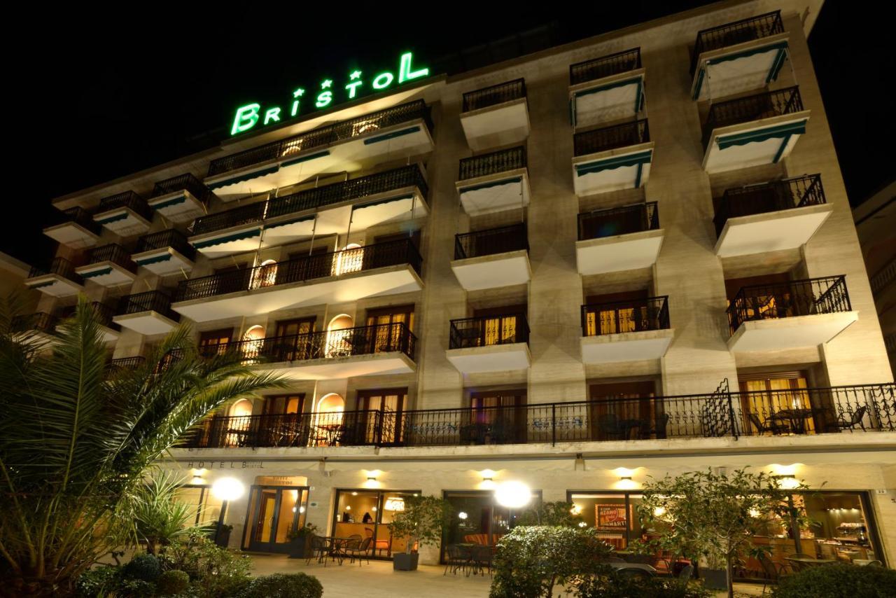 Hotel Bristol Alassio Exterior photo